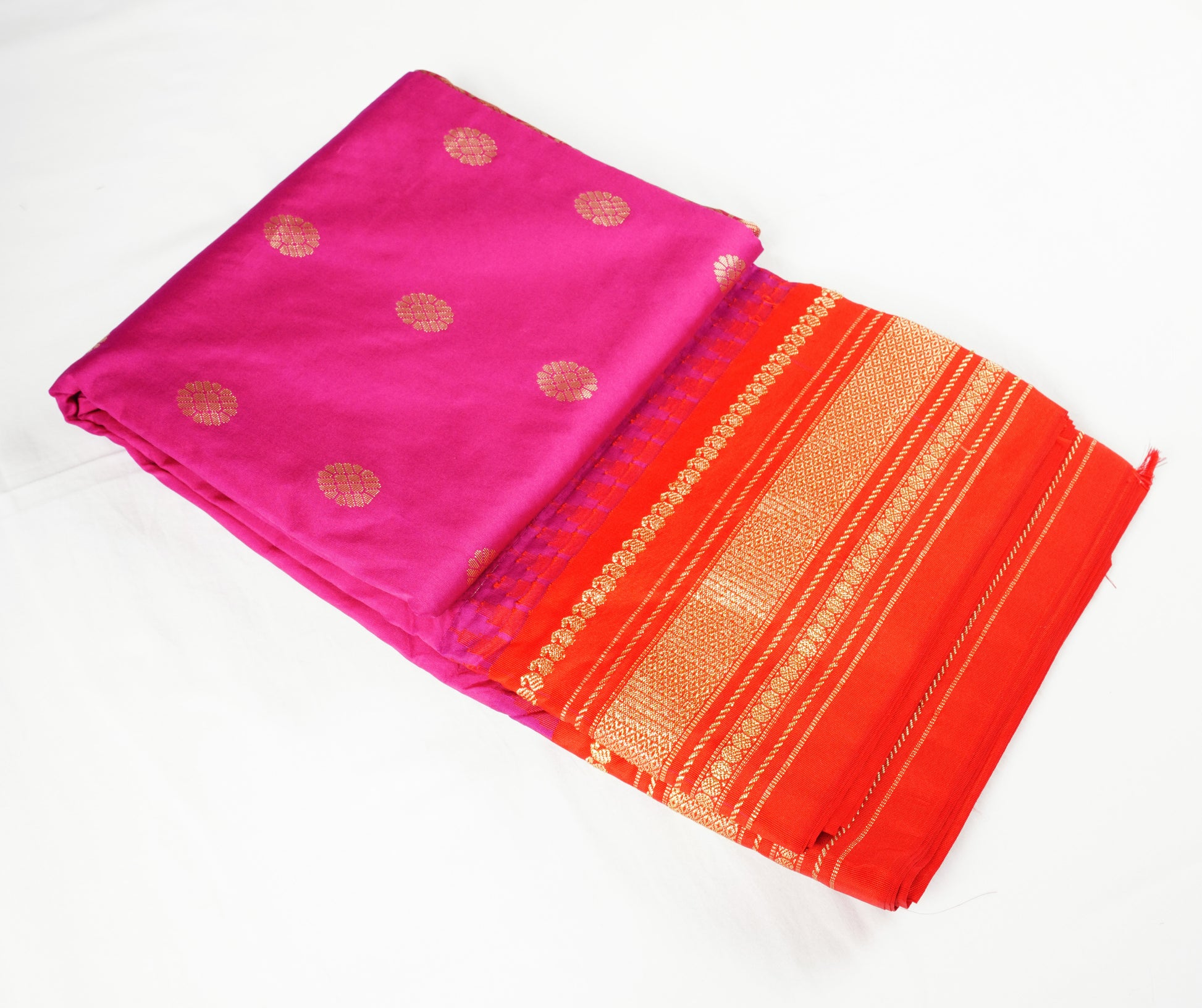 Narayanpet Silk with Temple Border